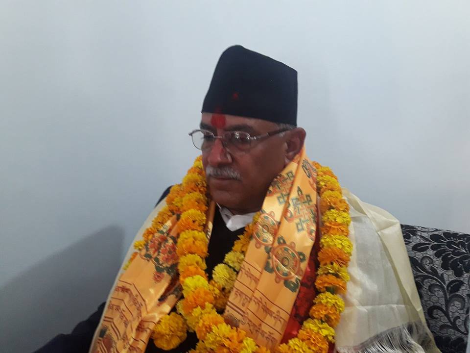 निर्वाचन शान्तिपुर्ण गराएकोमा देउवालाई प्रचण्डको धन्यवाद