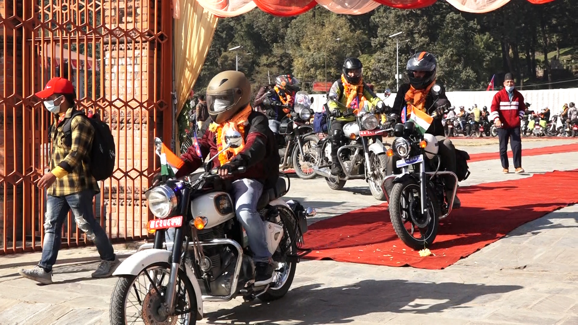 पशुपति-काशी विश्वनाथ मोटरसाइकल र्‍याली सुरु, 'नेपाल-भारतका चार धामलाई शिव सर्किटमा विकास गर्न सकिन्छ'