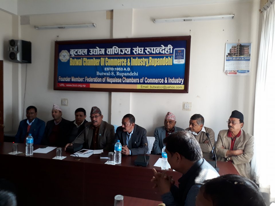 प्रदेश ५ को सम्भावित राजधानी बुटवलमा भवन खोजी गर्दै सरकारी टोली