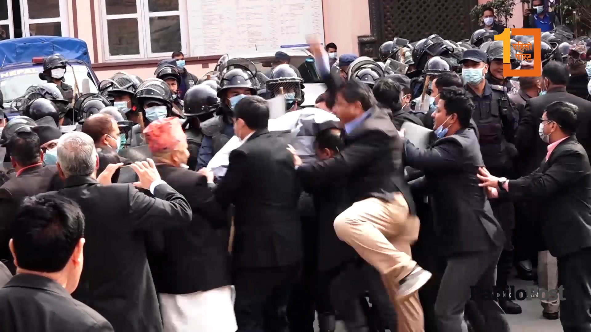 प्रहरीद्वारा गरिएको बल प्रयोगको घटनालाई बारले अन्तर्राष्ट्रियकरण गर्ने