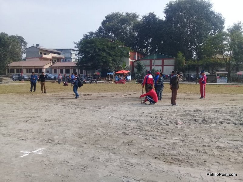 युवा संघले चितवनमा मोटरसाइकल र्‍याली गर्दै