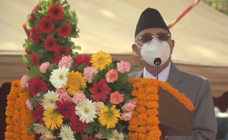 पूर्व प्रधानमन्त्री बाबुरामलाई प्रधानमन्त्री ओलीको जवाफ-जनतालाई गलत सूचना दिएर भड्काउने गैर जिम्मेवार काम नगर्नुस्