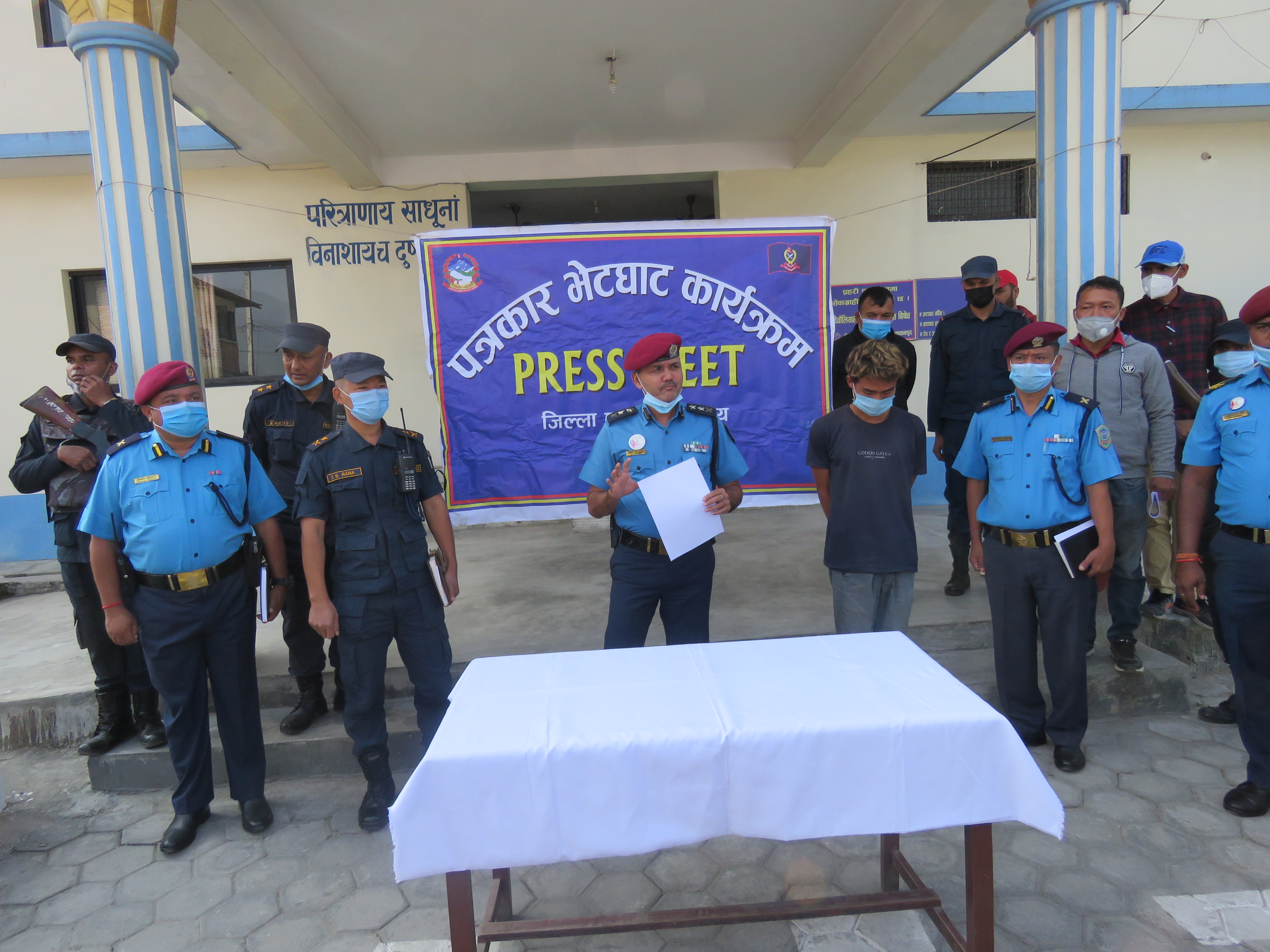 मकवानपुरमा हत्या गरी फरार अभियुक्त ललितपुरमा समातिए