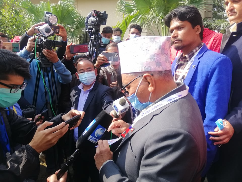 एमाले महाधिवेशनः चितवनका हरिप्रसाद सापकोटाले हाल्न पाएनन् भोट