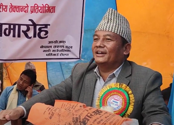 मुख्यमन्त्रीबाट राजीनामा दिन गिरीलाई लुम्बिनी कांग्रेसको दबाव : भोलि नै हाम्रो सरकार बन्छ