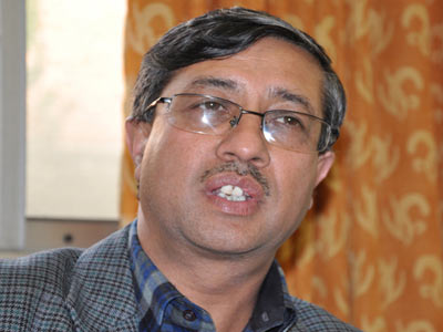 बर्खास्तीमा परेका आइओएमका डिन शर्मालाई पुनर्वाहली गराउन सर्वोच्चको आदेश, चार दिनमात्र काम गर्न पाउने