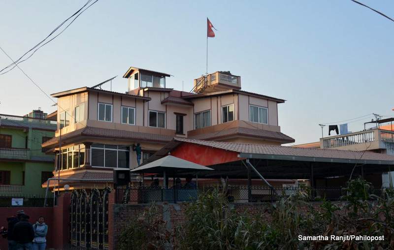 बालकोट पुगेर जसपा अध्यक्ष ठाकुरले ओलीलाई भेटे