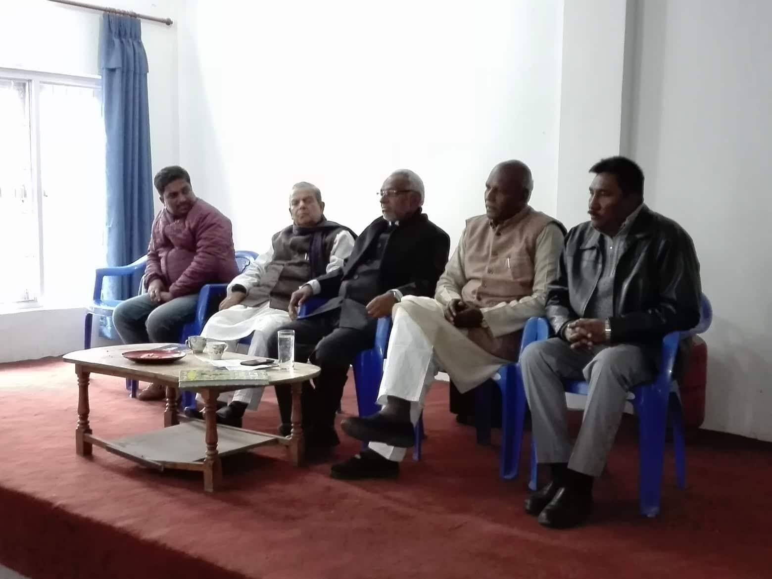 राजपा बैठक सुरु, कांग्रेस या वाम गठबन्धनसँग सहकार्य गर्ने? छलफल हुँदै