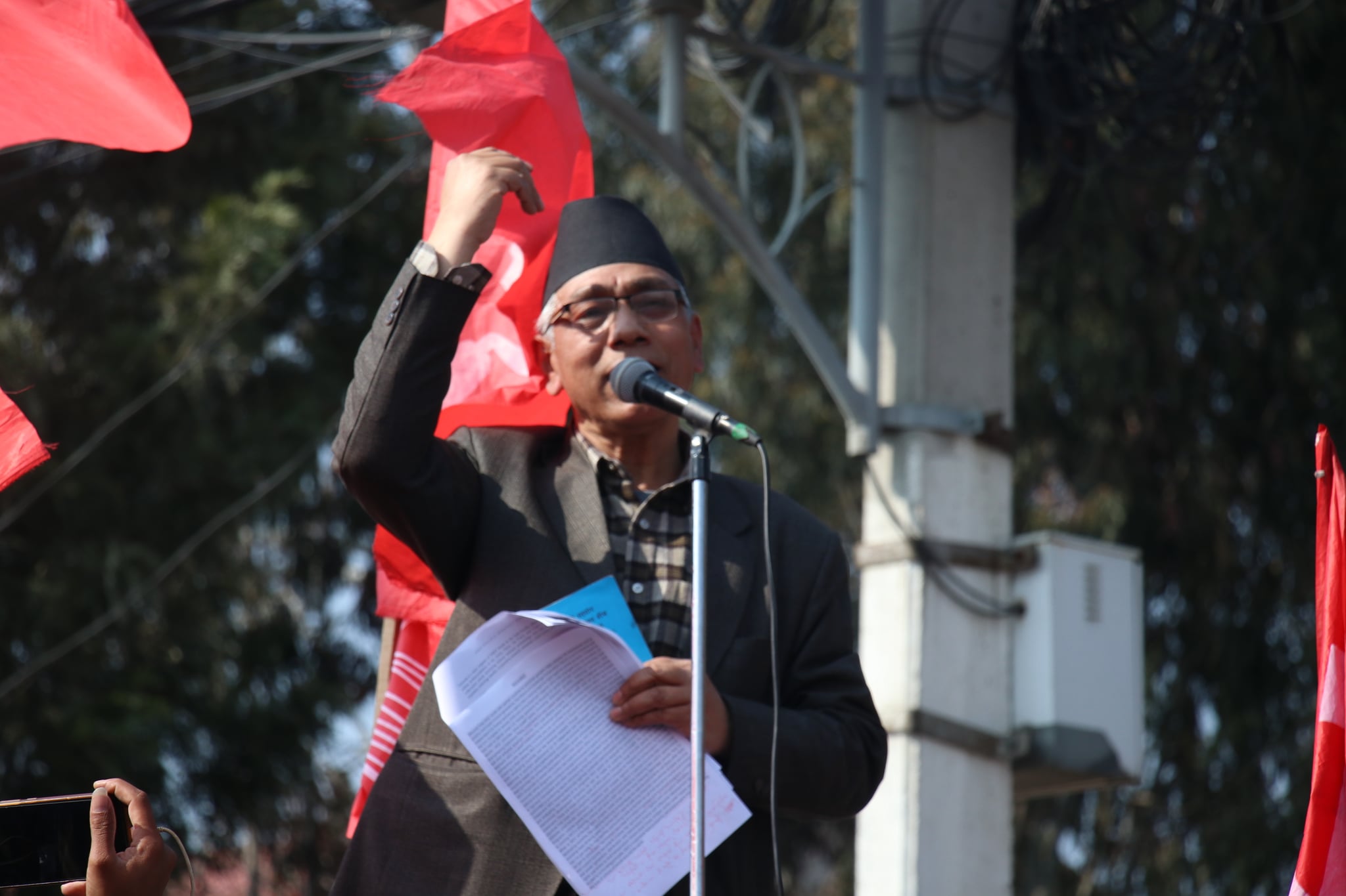 एमसीसीमा व्यापक राजनीतिक सहमति लेखेको छ, यो झुट हो : प्रेम सुवाल