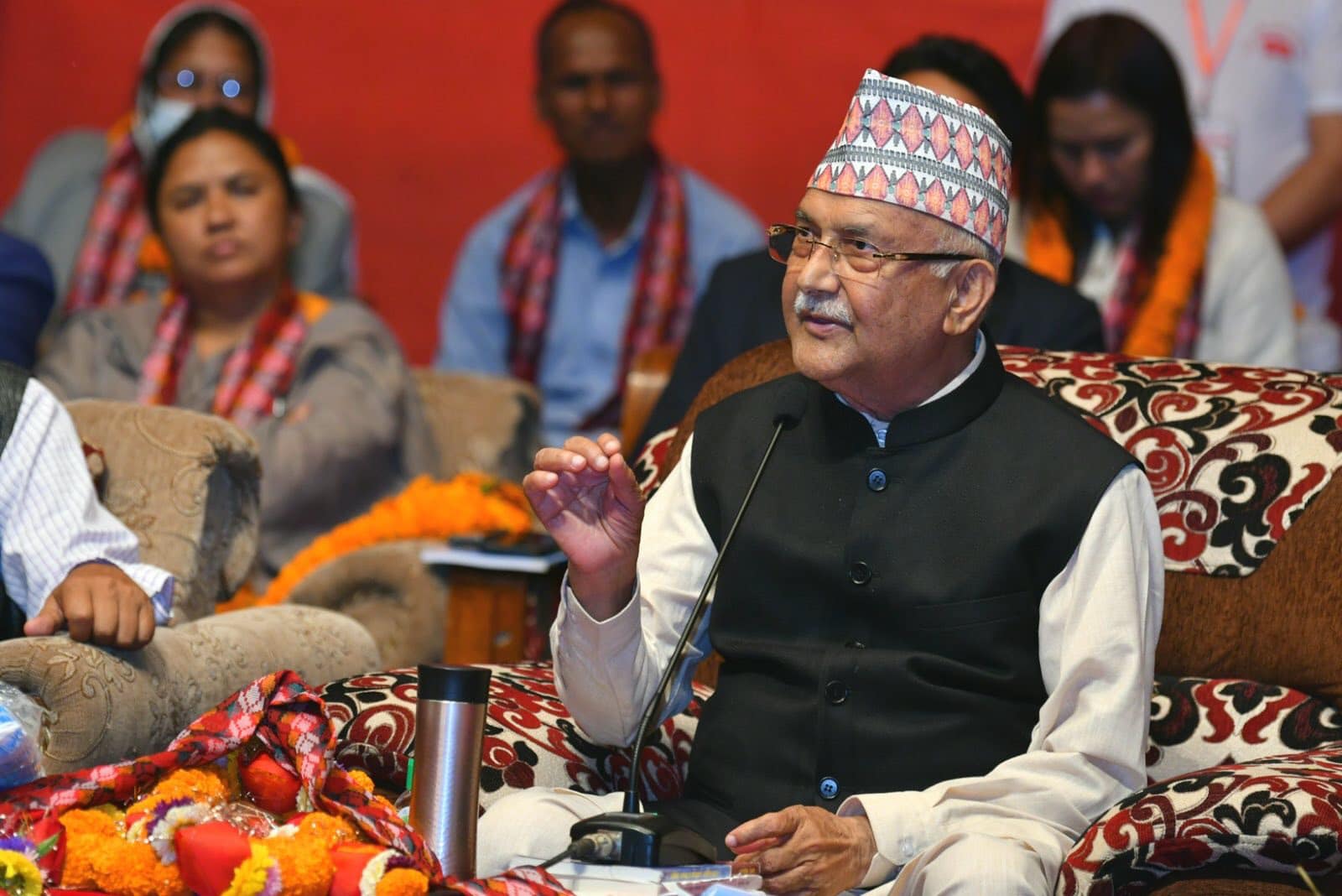 दर्ता चलानी फाँटमा निवेदन दर्ता गराएर प्रधानमन्त्री हुँदिन : केपी शर्मा ओली