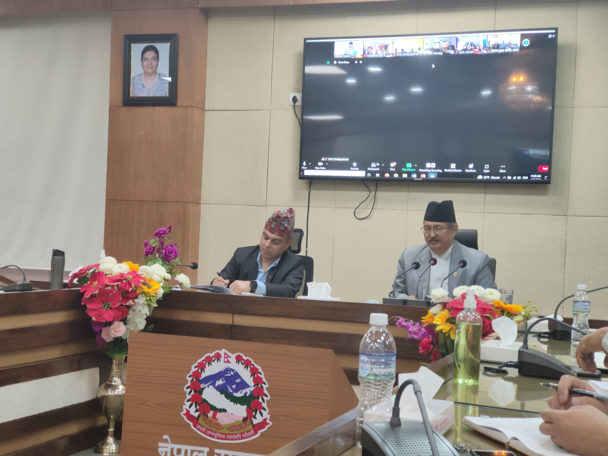 म्यादी प्रहरीलाई सुरक्षा निकायका आगामी भर्नामा प्राथमिकतामा राख्न गृहमन्त्री खाणको निर्देशन