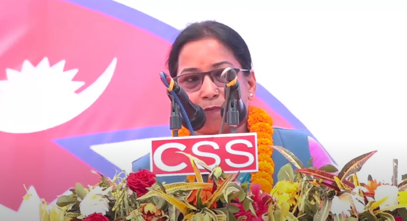 'जय नेपाल' भन्दै रेनुको चुनावी सभामा सम्बोधन : जे बोल्छौँ त्यो पूरा गर्छौँ, आश्वासनका पोको बाँड्दैनौँ