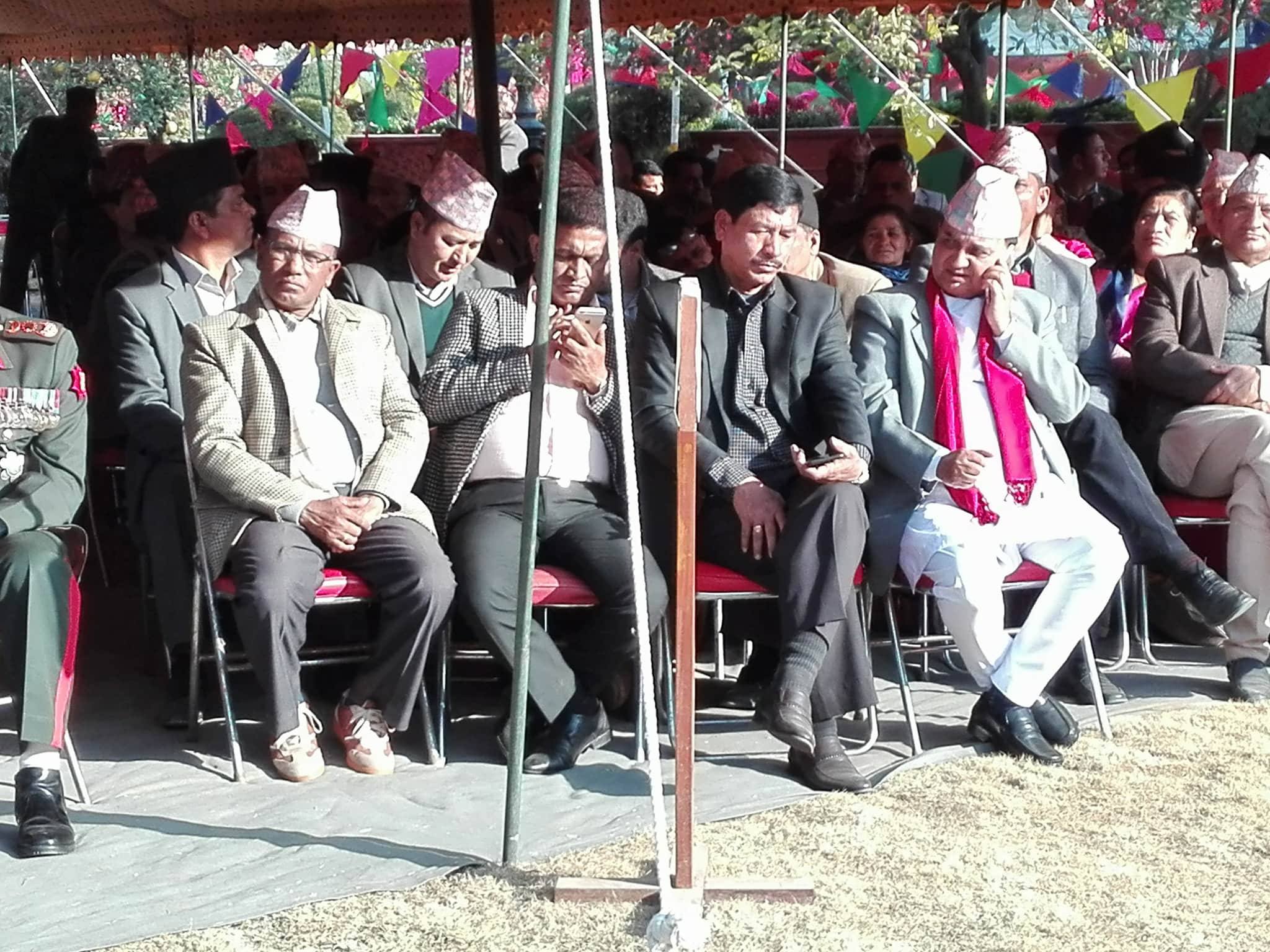 दौरा लगाउन ओलीले दिएको निर्देशन उनकै सांसदले टेरेनन् 