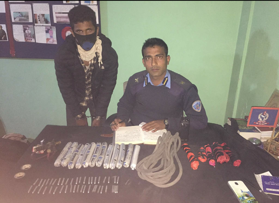 काठमाडौं भित्रिँँदै गर्दा बिस्फोटकसहित एक समातिए