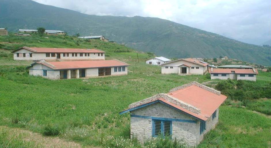 ड्यूटीमा रहेको नर्समाथि होली खेल्ने युवाले गरे दूर्व्यवहार, छुट्ट्याउन जाँदा कुटिए डाक्टर