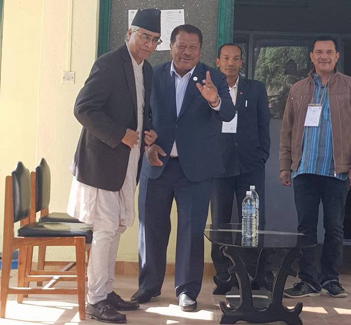 देउवा Vs प्रकाशमान; संसदीय दलको नेतामा कसले मार्ला बाजी?