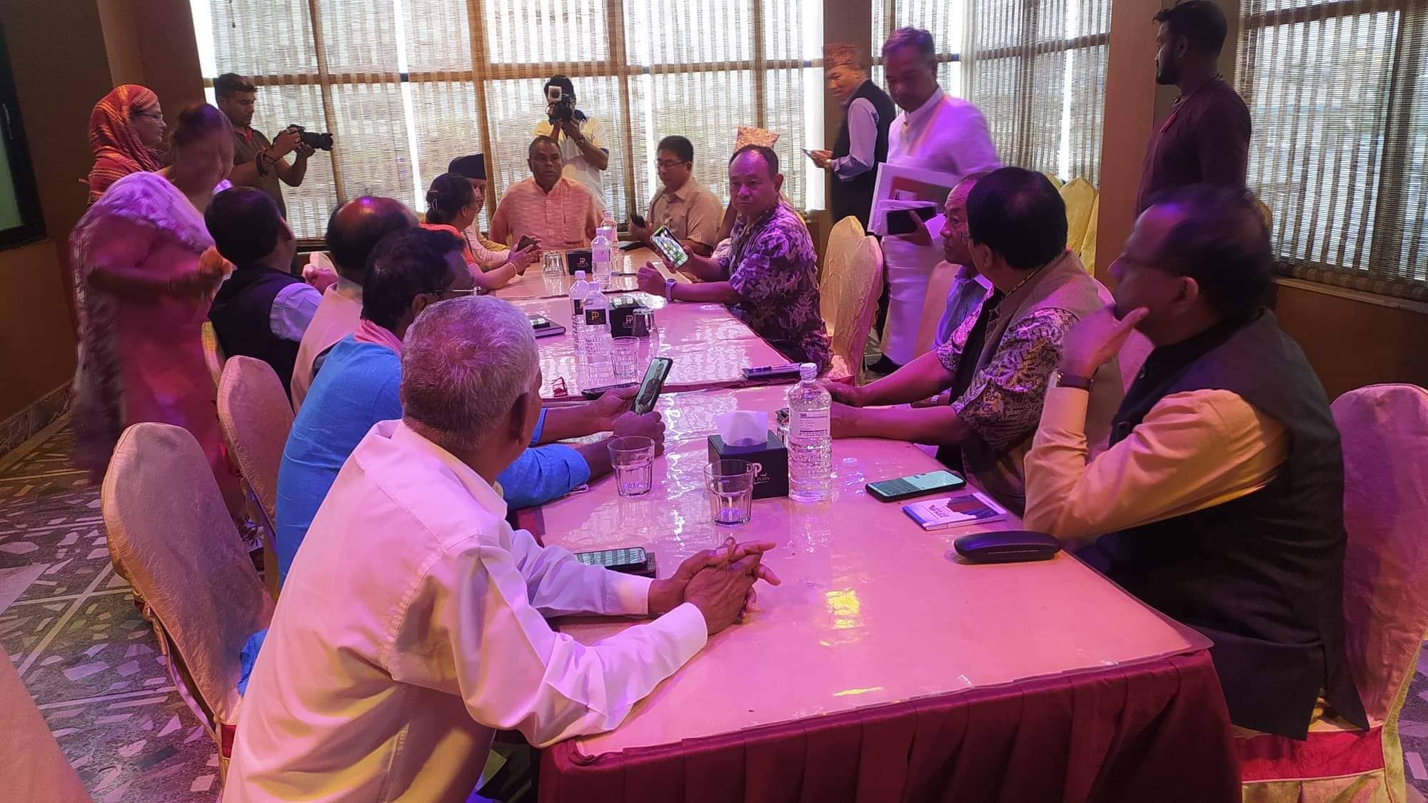 जसपा फुटको संघारमाः वीरगंजमा उपेन्द्र पक्षको केन्द्रीय कमिटी, को को हुँदैछन् सहभागी?