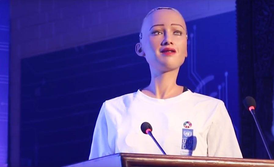 रोबोट 'सोफिया' भन्छिन्: भ्रष्टाचार नियन्त्रणको उपाय टेक्नोलोजी