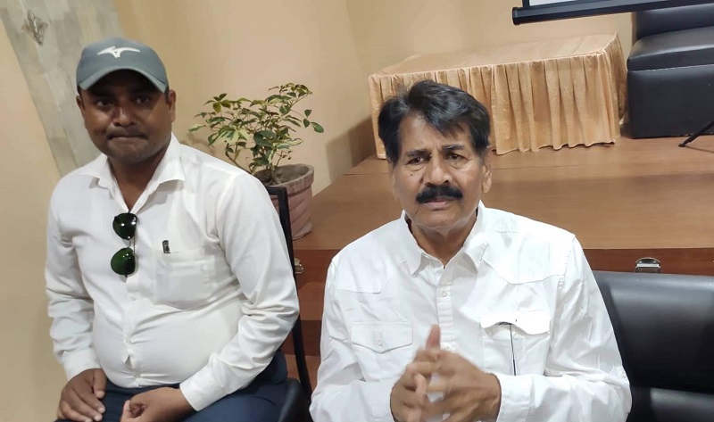 एमालेका केन्द्रीय सल्लाहकार समिति सदस्य गंगाराम यादवले छाडे पार्टी
