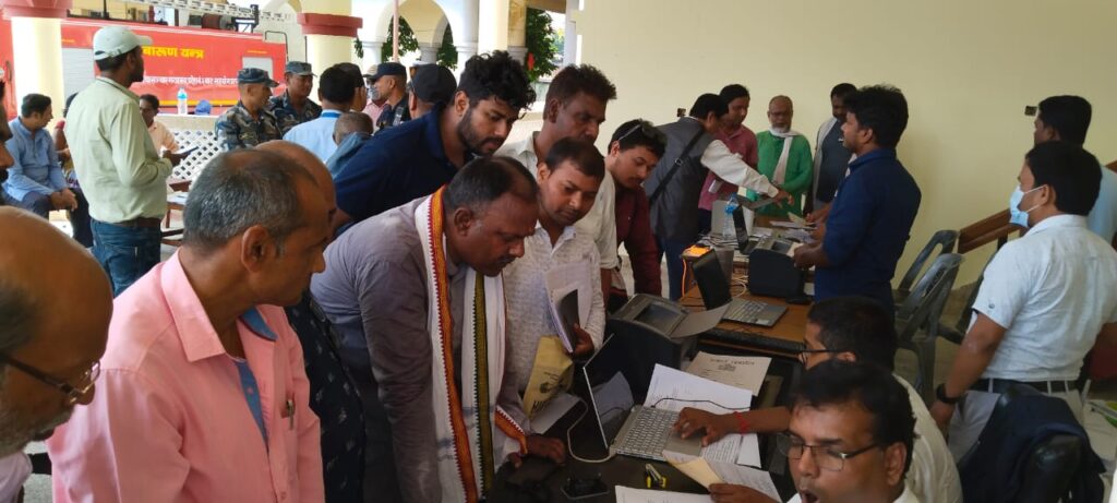पत्रकार महासंघ धनुषाका पूर्व अध्यक्ष उमेश साहले स्वतन्त्रबाट गराए उम्मेदवारी दर्ता