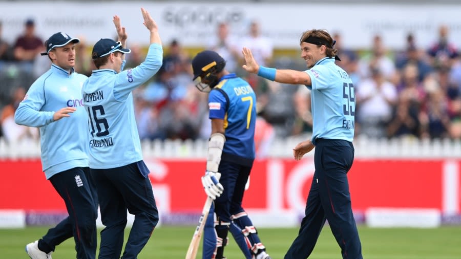 इङ्ग्ल्याण्ड क्रिकेट टिमका ३ खेलाडीसहित ७ जनालाई कोभिड सङ्क्रमण