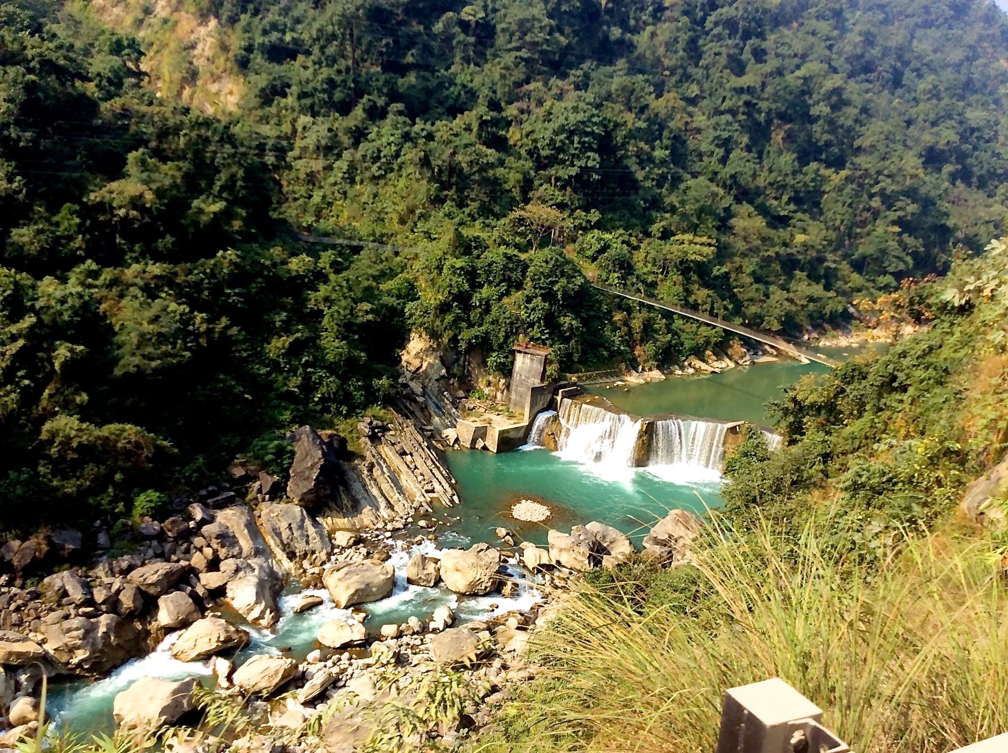 तिनाउ नदीमा डुबेका किशोर मृत फेला