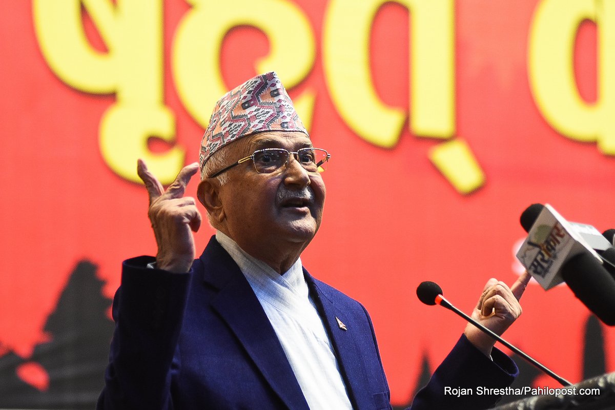 माधव नेपालजस्तो शरम पचेको मान्छे नेपालमात्र होइन, दुनियाँमै देखेको छैन : केपी ओली