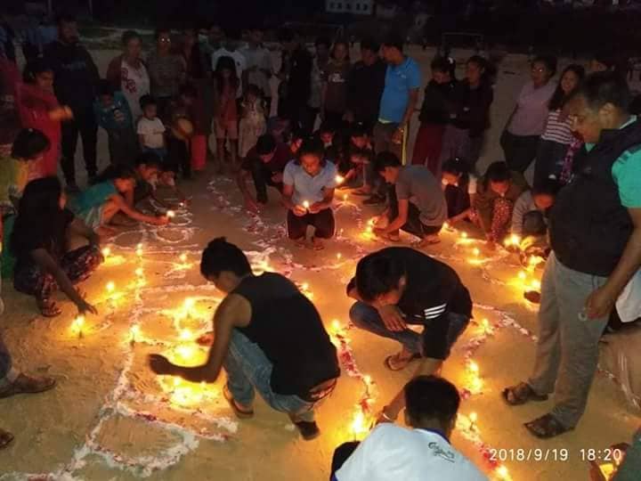 स‌ंविधान दिवसमा चौतारामा नेविसंघको दिपावली
