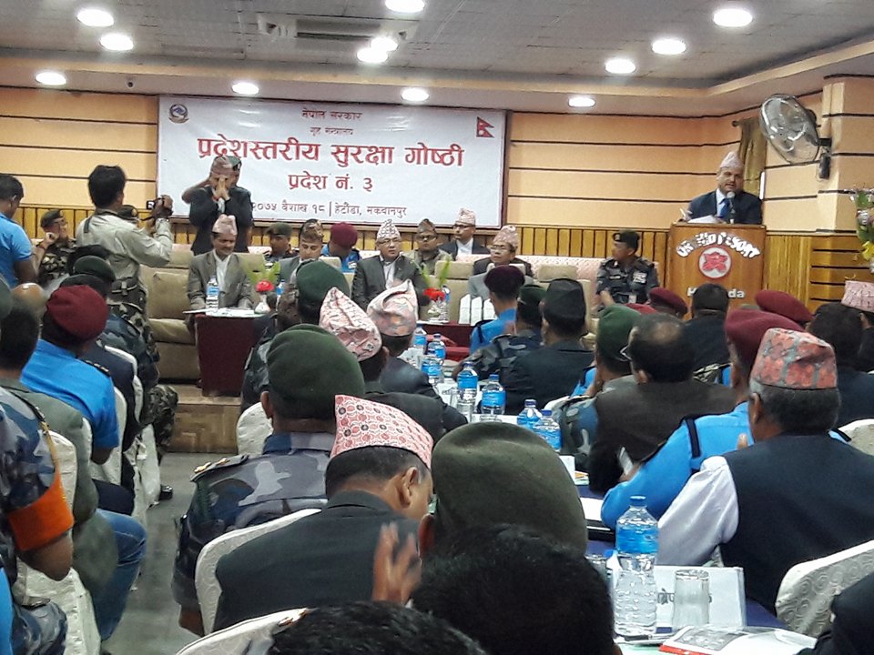 तस्कर र सिन्डिकेट गर्नेसँग सरकार घुँडा टेक्दैनः गृहमन्त्री थापा
