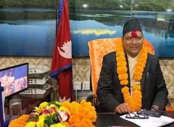गैरसांसदको पदावधि सकिएपछि वीरबहादुर बने कर्णालीका उद्योग मन्त्री