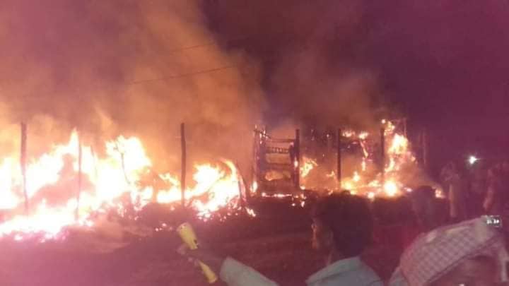 दीपावलीको दियोले भिखमपुरमा जल्यो ७ घर, १० लाखको क्षति