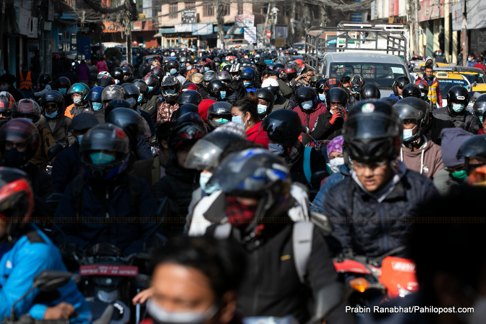 प्रचण्ड - नेपाल समूहको शक्ति प्रदर्शन : भित्री शहरमा यसरी भयो यातायात प्रभावित