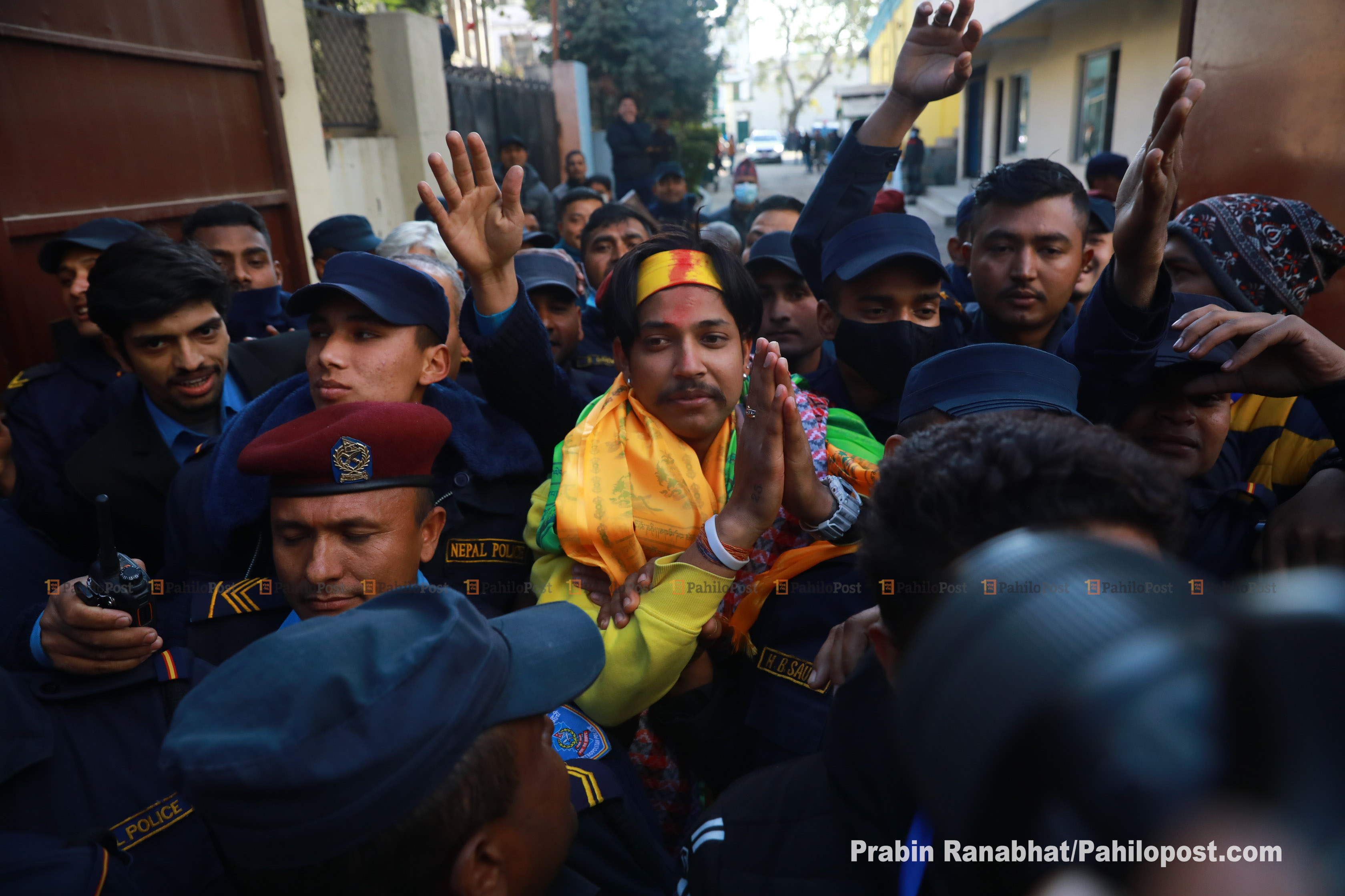 सन्दीप लामिछानेलाई थुनामै राखेर पूर्पक्ष गर्न मागसहित सर्वोच्चमा महान्यायाधिवक्ता कार्यालयको निवेदन