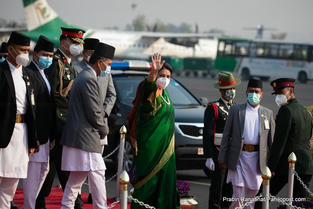 राष्ट्रपति भण्डारी बंगलादेश प्रस्थान: बिदाईका लागि विमानस्थल पुगे उपराष्ट्रपतिदेखि प्रधानमन्त्रीसम्म