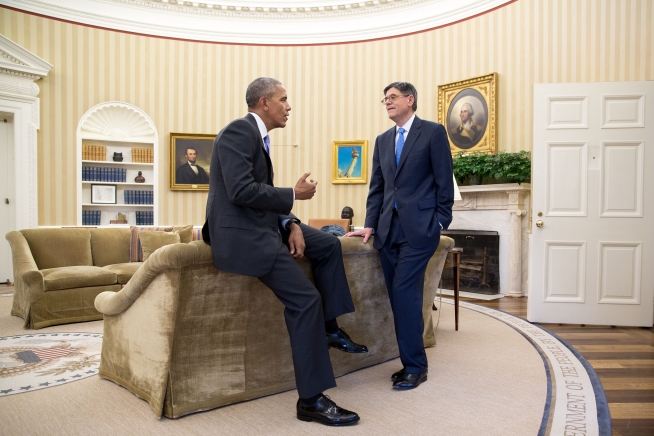 अमेरिकी राष्ट्रपति ओबामाको ह्वाइटहाउस यात्रा १६ तस्विरमा