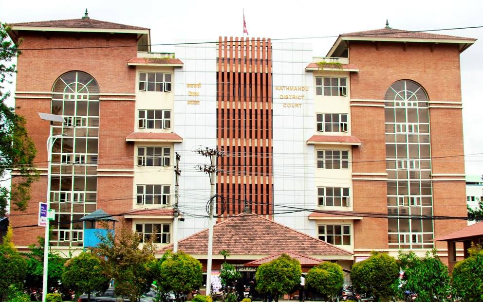 युवतीलाई तिखो वस्तुले घोचेको अभियोगमा पक्राउ परेका कार्की धरौटीमा रिहा, अर्को मुद्दामा पुनः पक्राउ