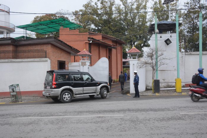 बालुवाटारमै सुरु भयो नेत्रविक्रम चन्दको नेकपासँग सरकारको वार्ता