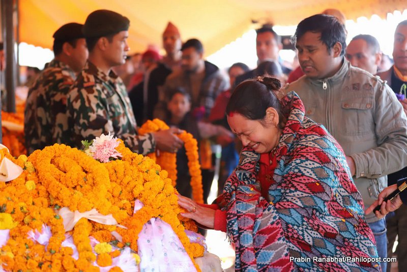 मन्त्री अधिकारीको अन्त्येष्टि रामघाटमा, नयाँबजारदेखि रामघाटसम्म शवयात्रा