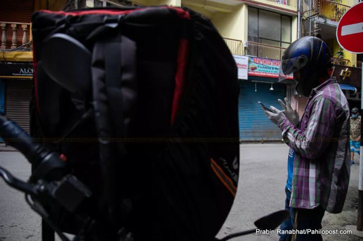 निषेधाज्ञाभरी 'होम डेलिभरी' नगर्ने शर्तमा समातिएका कम्पनीका संचालक र कर्मचारी रिहा