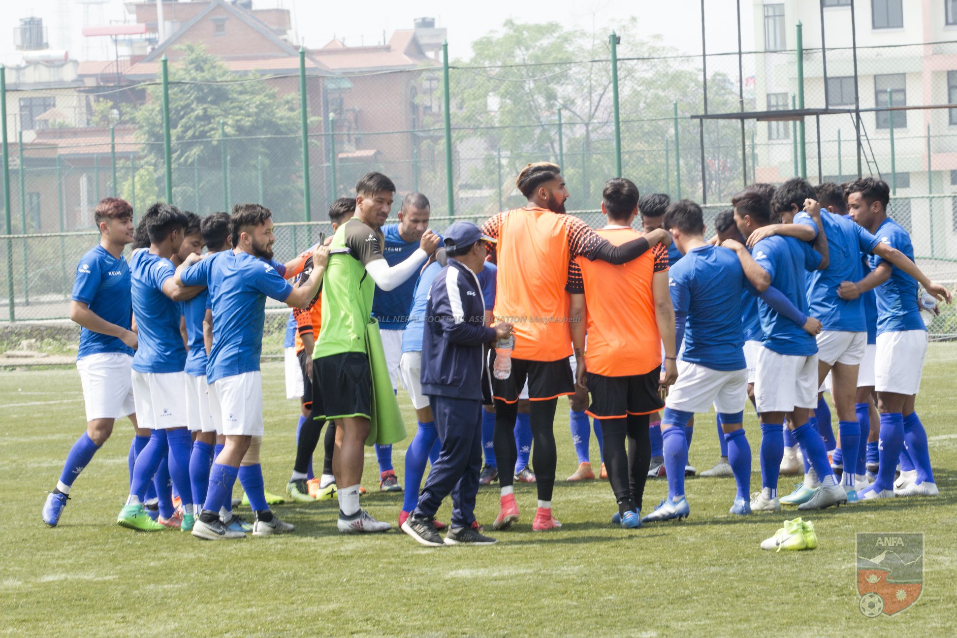 राष्ट्रिय फुटबल टिमको ट्रेनिङ सुरु, हेर्नुस् फोटोमा