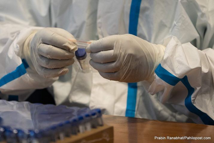 काठमाडौंसहित ५ जिल्लामा पाँच सयभन्दा बढी कोरोनाको एक्टिभ केस, मनाङसहित यी पाँच जिल्लामा भने छैनन् संक्रमित