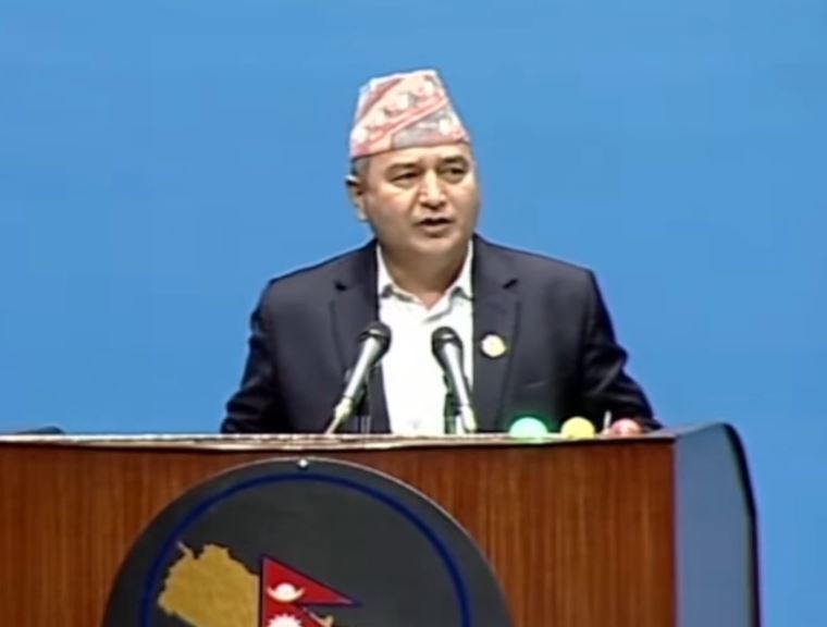 रोष्टमबाटै झपट रावलको विवादित अभिव्यक्ति, मन्त्रीलाई चेतावनी : तपाईंको मुख च्यात्न नपरोस्