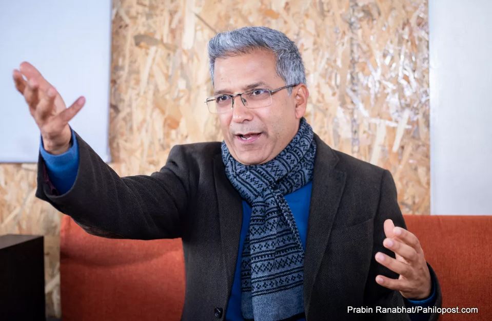 स्थानीय तहको निर्वाचनमा लज्जास्पद हारपछि विवेकशील साझा अध्यक्ष रविन्द्र मिश्रले दिए राजीनामा