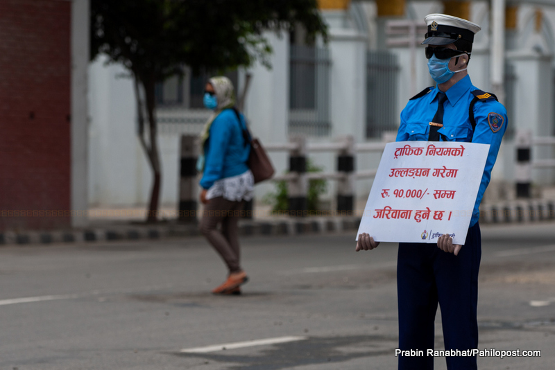 काठमाडौंका सडकमा अब  ट्राफिकको 'बुख्याचा', मनोवैज्ञानिक त्राससँगै सचेत बनाउने आशा