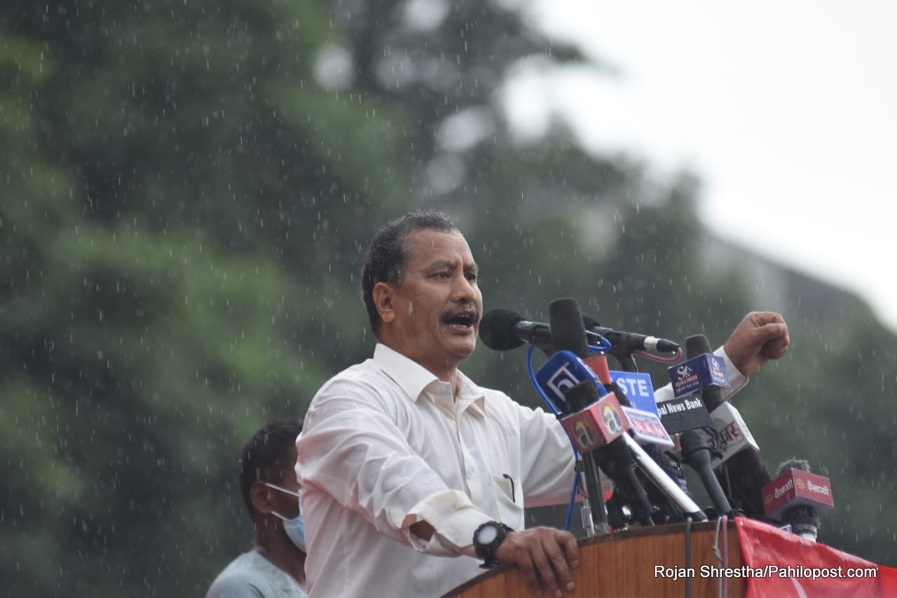 पेट्रोलियम पदार्थको मूल्यवृद्धिको विरोधमा आजैदेखि विप्लवको संघर्षका कार्यक्रम