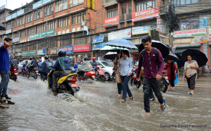 देशभर अविरल बर्षा, चारवटा राजमार्ग अवरुद्ध, एकजनाको मृत्यु: देशभर कहाँ कहाँ के के भयो?