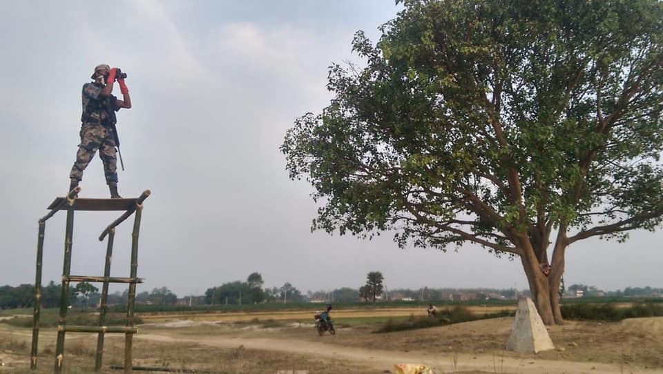सीमादेखि सडकसम्मको गस्तीमा सशस्त्र प्रहरी