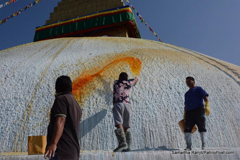बुद्धम् शरणम् गच्छामी... सुनसान बौद्ध, रङ्गिँदै स्तुप