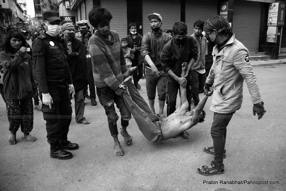 खानाका लागि विवाद, चक्कु प्रहारबाट एक जना घाइते