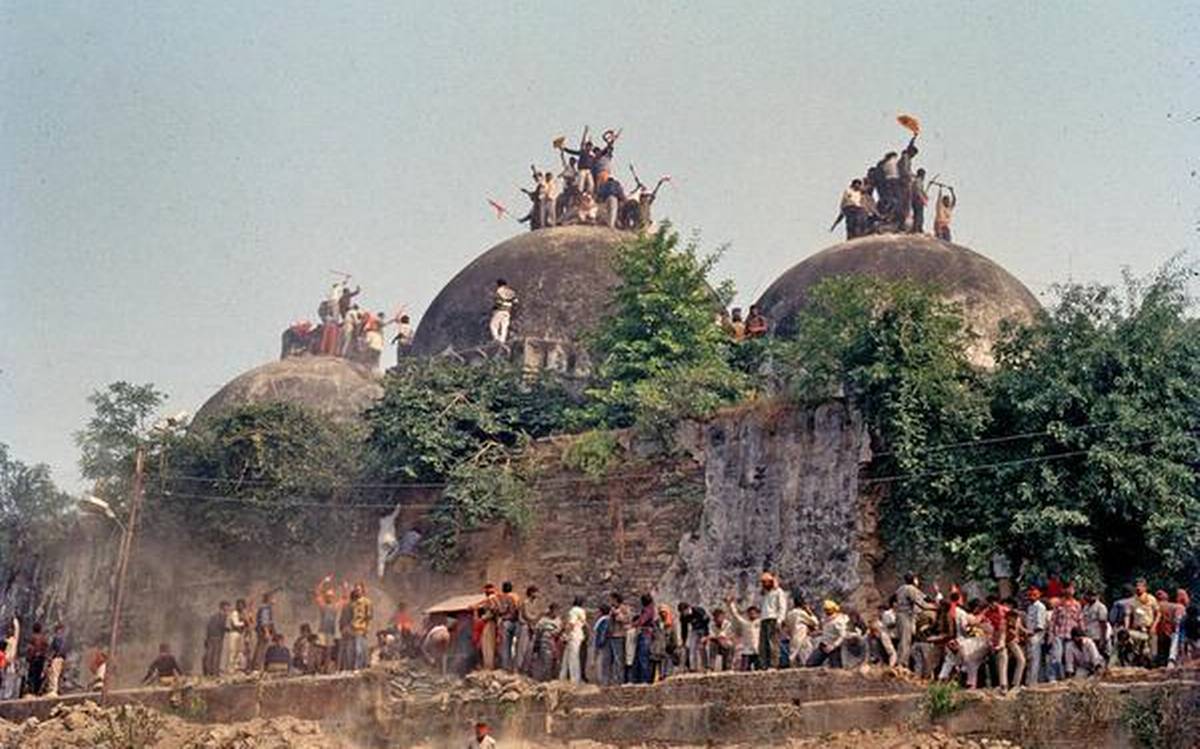 बाबरी मस्जिद भत्काएको २८ वर्षपछि मुद्दाको लाग्यो टुंगो, आजै अवकाश पाउँदै गरेका न्यायाधीशले दिए आडवाणीसहित सबै आरोपीलाई सफाइ